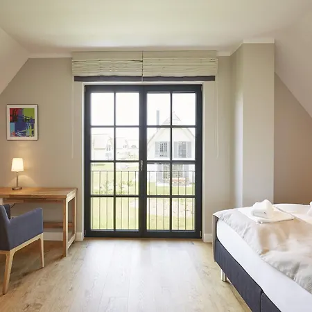 Prázdninový dům Reetland Am - Premium Reetdachvilla Mit 3 Schlafzimmern, Sauna Und Kamin F09 *